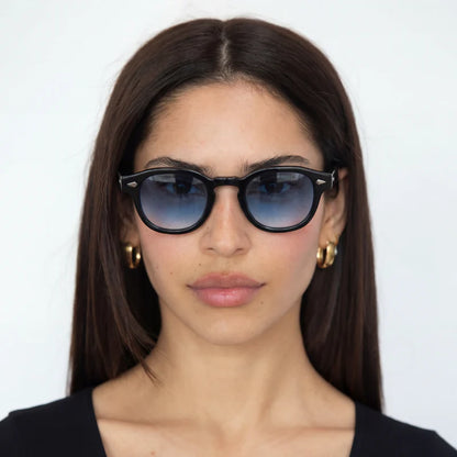 Lunette de soleil classique