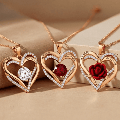 Collier avec pendentif cœur gravé